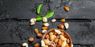 10 Dry Fruits and How Much Protein They Contain